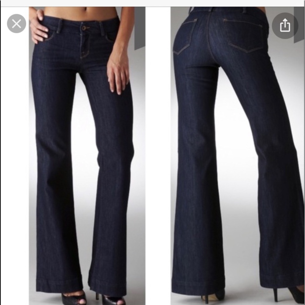 J Brand Mid to High rise Flared Jeans size 28 style #84410 IND .EUC !